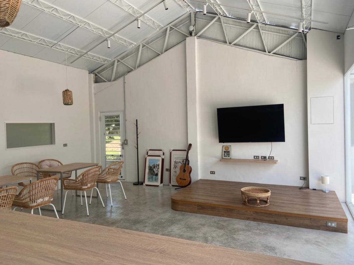 Sailing Inn Đông Cảng Ngoại thất bức ảnh